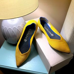 Rothy’s marigolds size 9